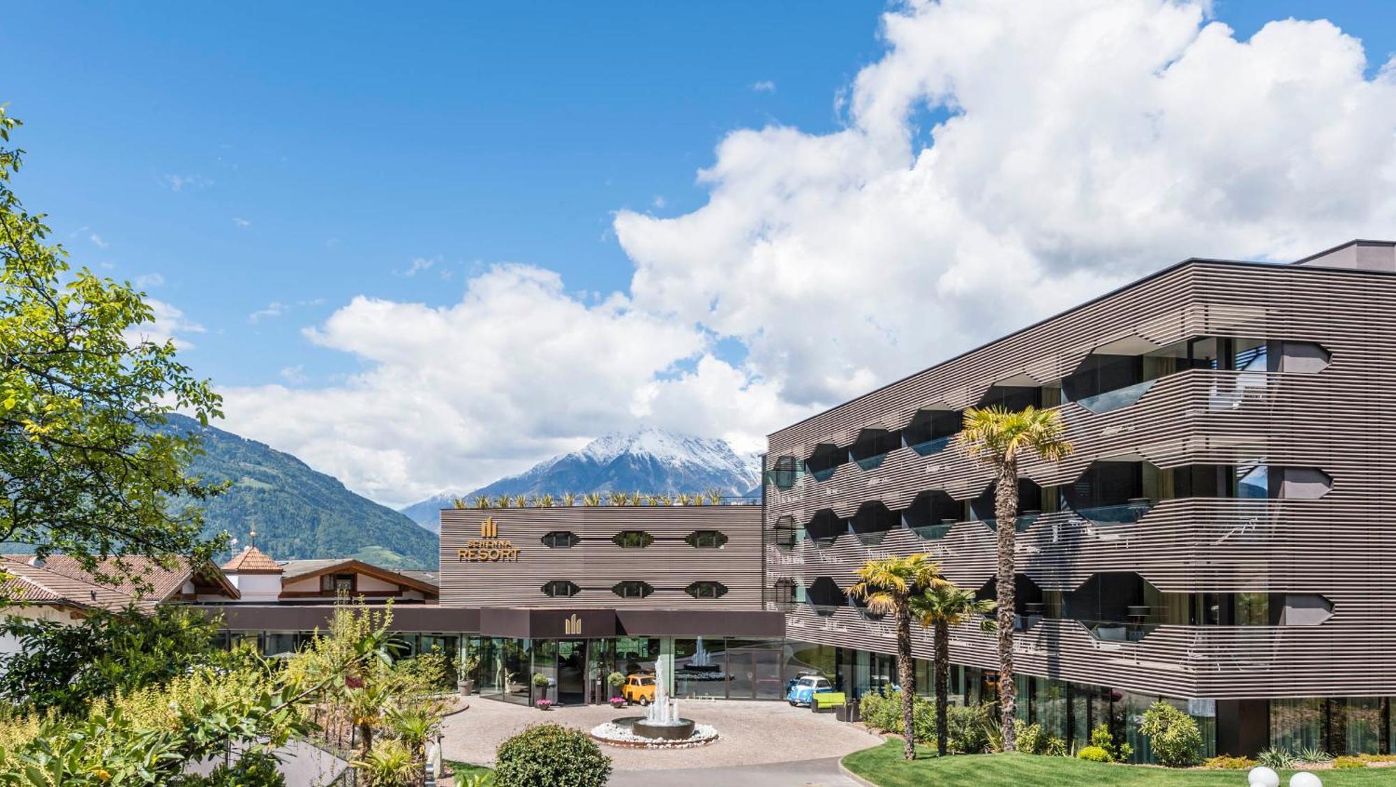 Schenna Resort Екстериор снимка