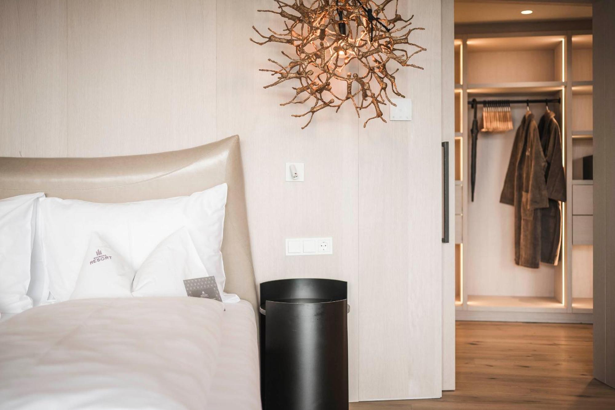 Schenna Resort Екстериор снимка