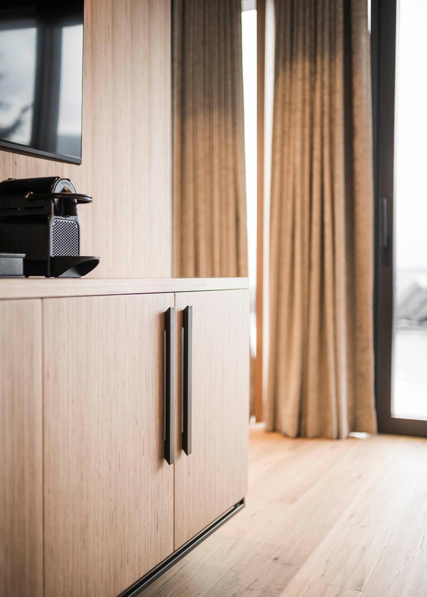 Schenna Resort Екстериор снимка