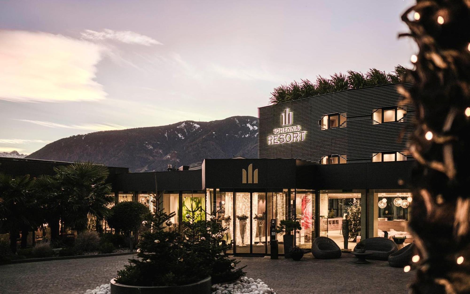 Schenna Resort Екстериор снимка