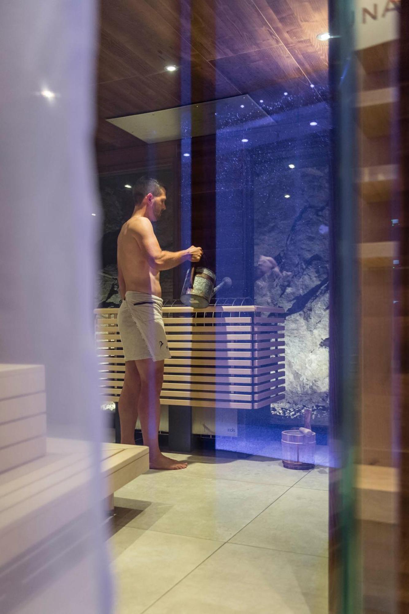 Schenna Resort Екстериор снимка